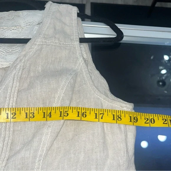 Coldwater Creek Light Tan Buttoned Tank Top - Picture 8 of 9